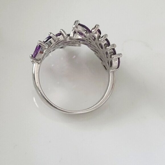 Beautiful Costume Silver Plated Chunky Amethyst Purple Stone Leaf Cocktail Ring - Picture 3 of 7
